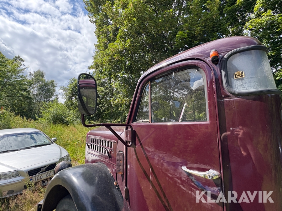 Veteranlastbil A-Traktor Scania Vabis L51