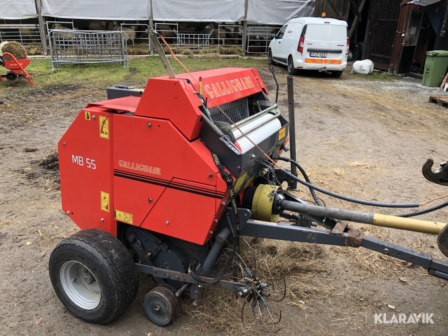 Minirundbalspress med plastare 