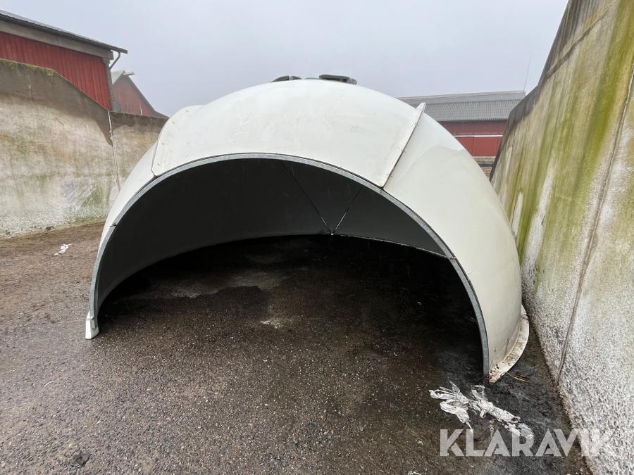 Kalvhydda Gårdsby Igloo