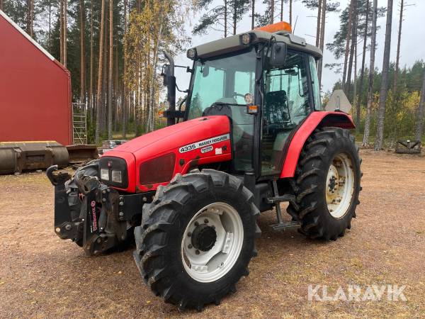 Traktor Massey Ferguson 4335