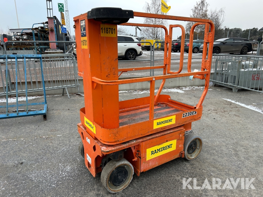 Pelarlift JLG 1230ES