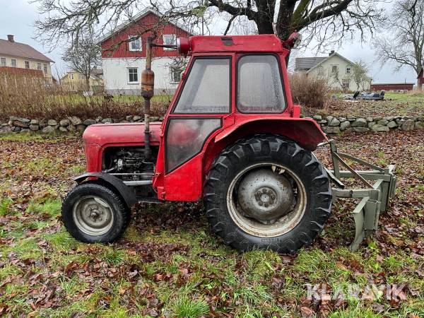 Traktor Massey Ferguson 35 X