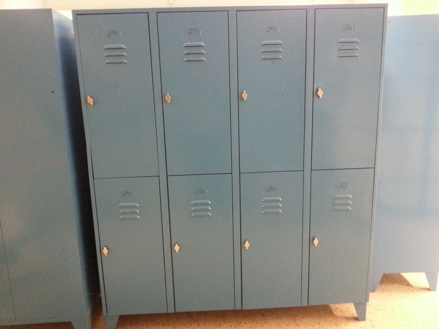 Elevskåp Plåtskåp