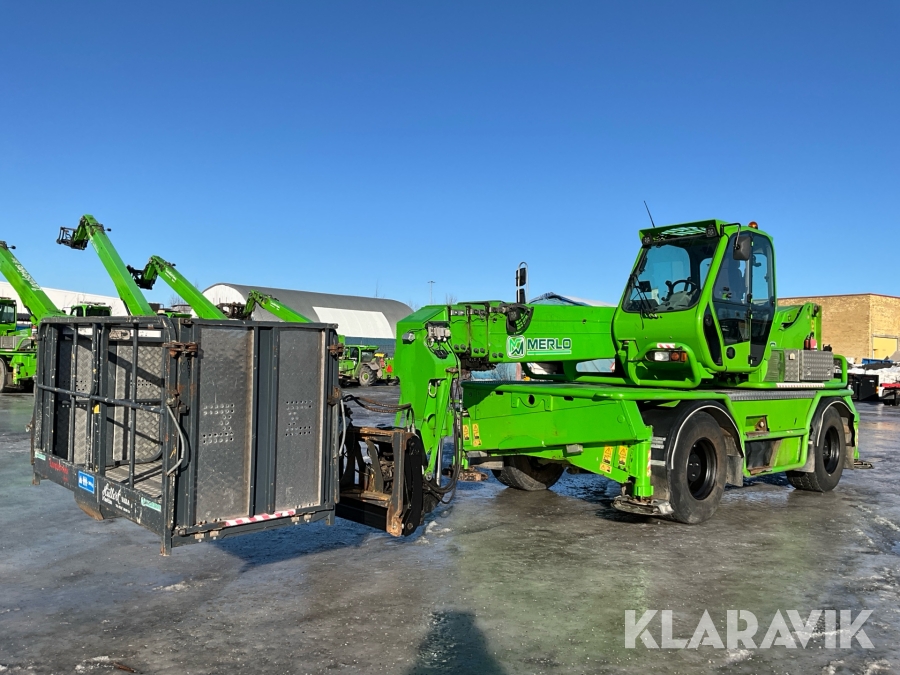 Teleskoplastare Merlo ROTO60.24MCS med personkorg