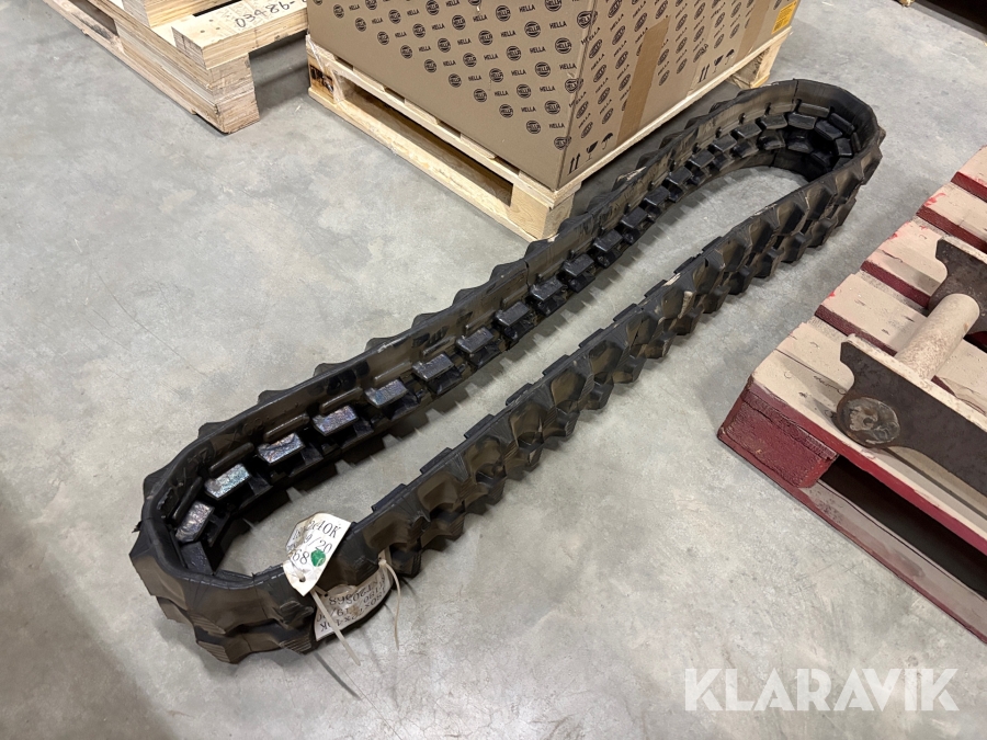 Band till grävmaskin 180x72x40K 1st