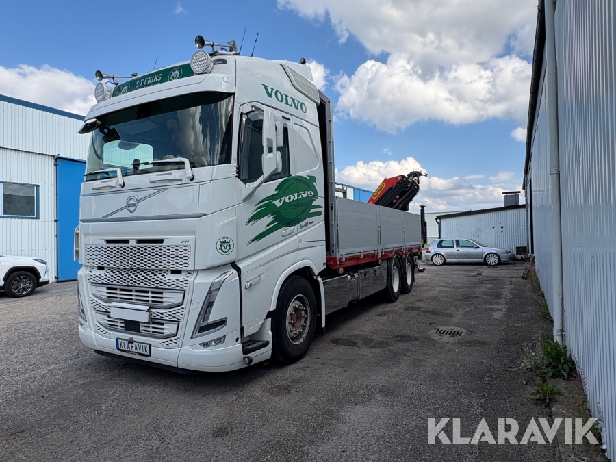 Kranbil Volvo FH13 540 6*4 med släp