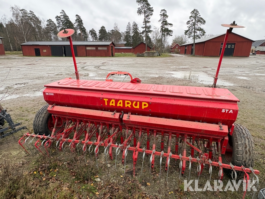 Såmaskin Taarup 3m.25rk.