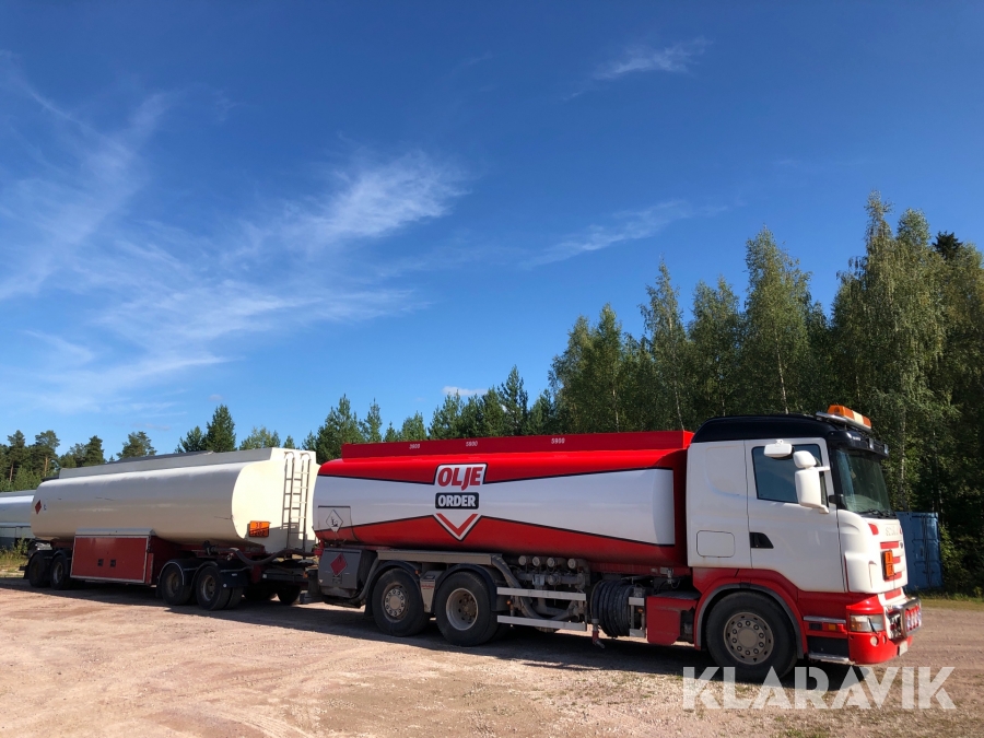 Tankbil med släp Scania R500