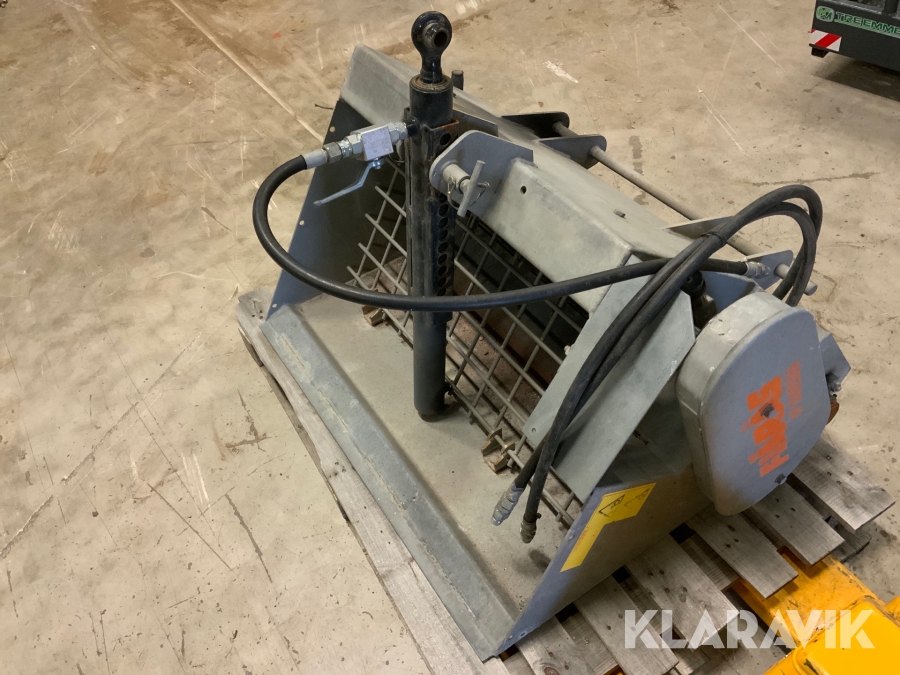 Sandspridare Fjärås 200/900 200L, trepunkts fäste, hydraulisk