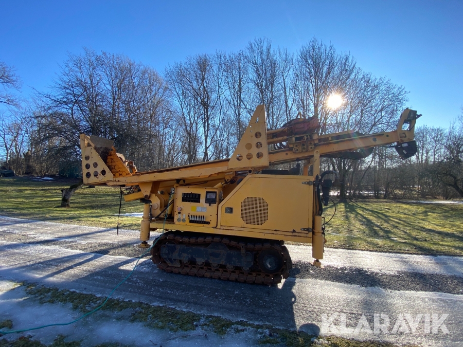 Borrigg Comacchio Drill Rig MC 450