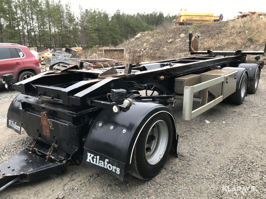 Kilafors 3-Axlig lastväxlarvagn med tipp