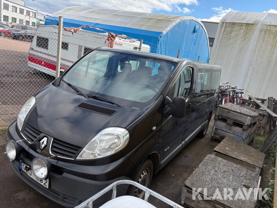 Minibuss Renault Trafic passenger