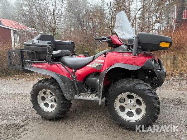 ATV fyrhjuling Kawasaki KVF 750 A med band och plogblad