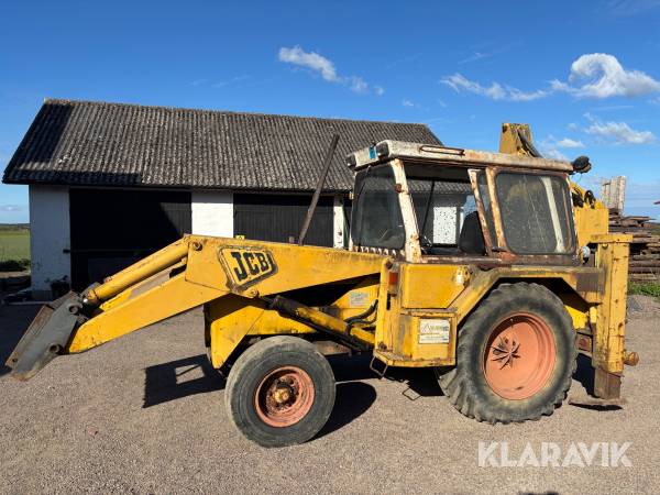 Traktorgrävare JCB 3C med redskap