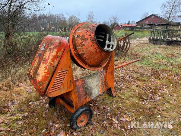 Betongblandare Pedersha AB 100 med bensinmotor