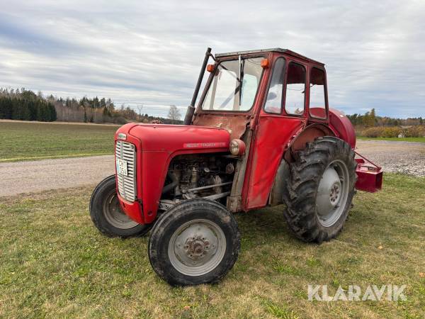 Traktor Massey Ferguson 35