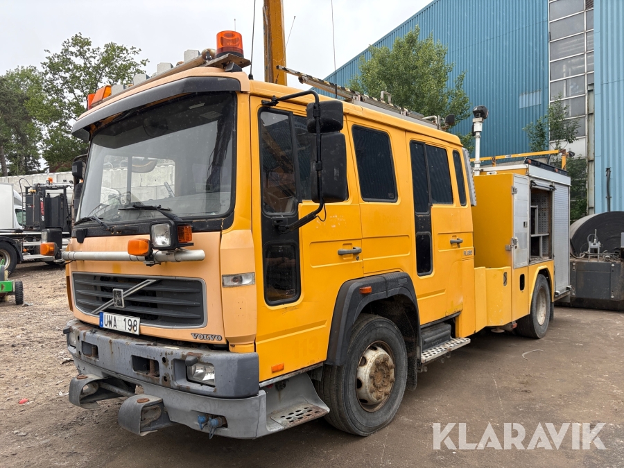 Lastbil TMA Servicebuss Volvo FL 250 med kran Hiab
