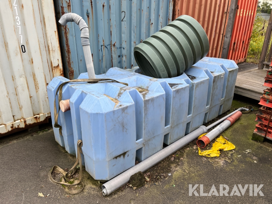 Sluten avloppstank Fann