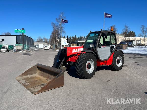 Teleskoplastare Manitou MT732 med redskap