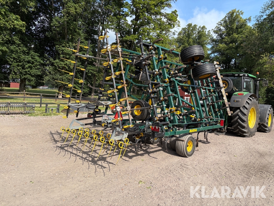 Harv Multiva Topline Super 700