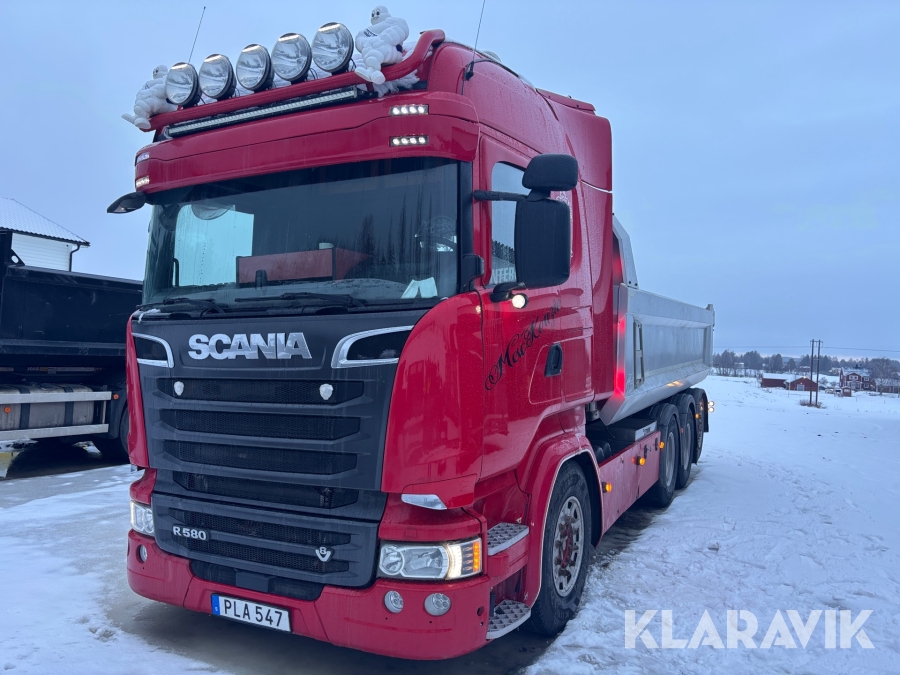 Lastbil Scania R520 8X4 tridem  schaktbil med tipp