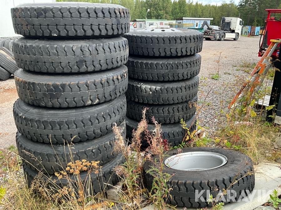 Lastbilshjul Pirelli 325/95-24 12st