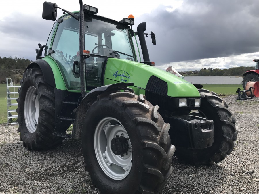 Traktor Deutz Fahr Agrotron 6.20