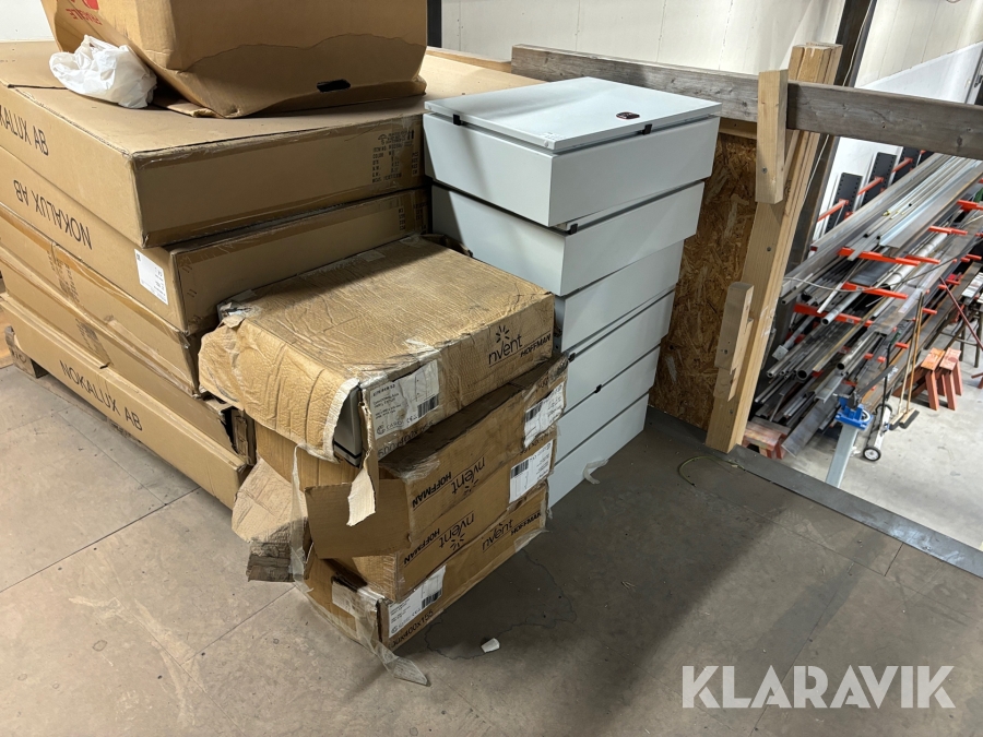 Elskåp Invent 11 st