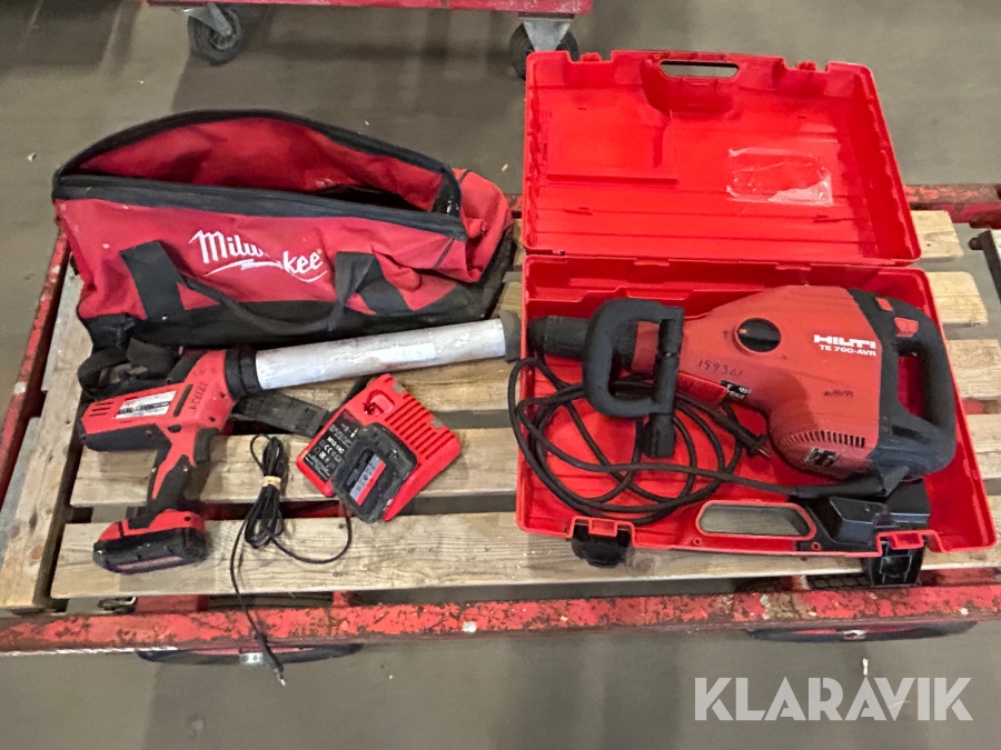 Mejsel och bilningshammare 1 st, Fogpistol 1 st Hilti / Milwaukee TE 700AVR / C18 PCG