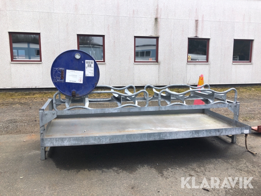 Uppsamlingskar för oljeförvaring , liggandes