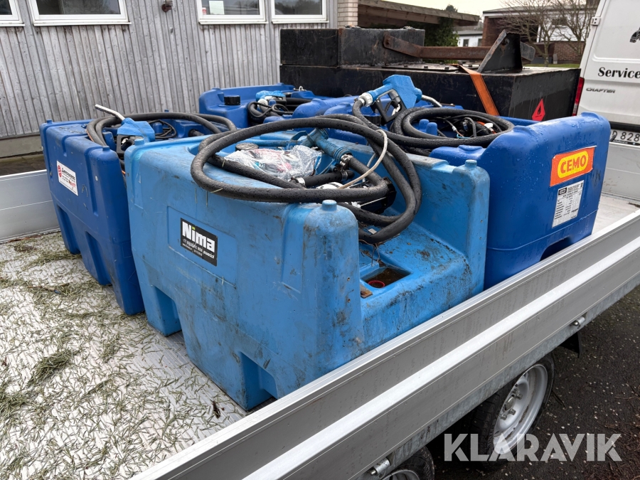 Adbluetankar Nima & Sandbergs 200 liter med pump 4 st