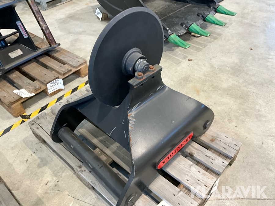 Asfaltstrissa Häggblom S80 Wolverex