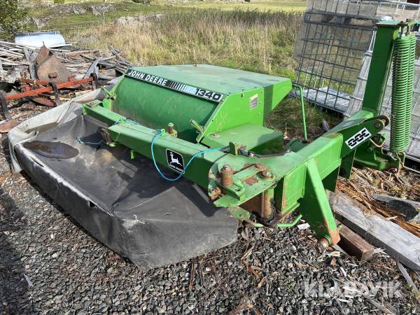 Slåtterkross John Deere 1340