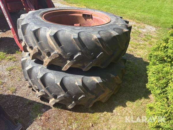 Traktordäck Dunlop RT40 16.9/14-34 2 st