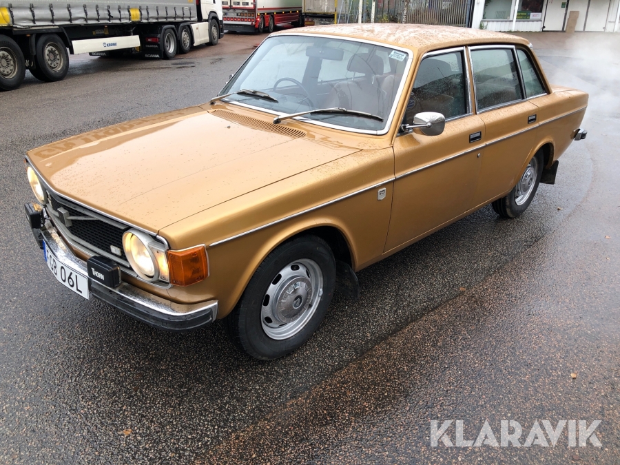 Volvo 144 GL Grand Deluxe