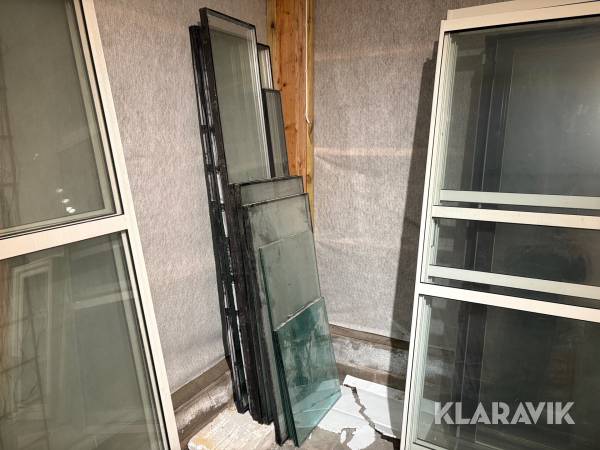 Glasrutor 18 styck