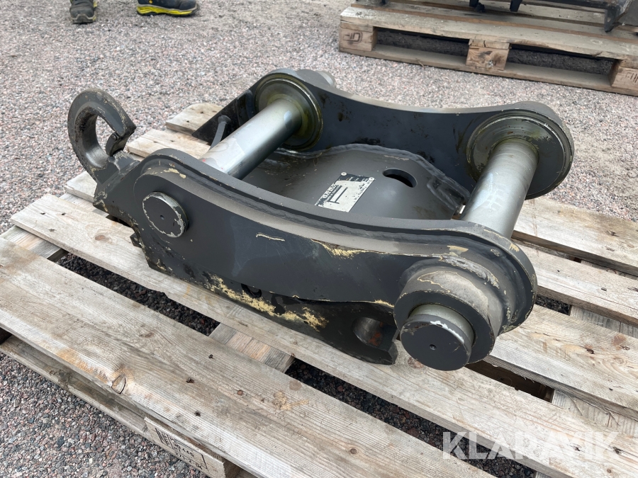 Redskapsfäste Volvo Ew160D