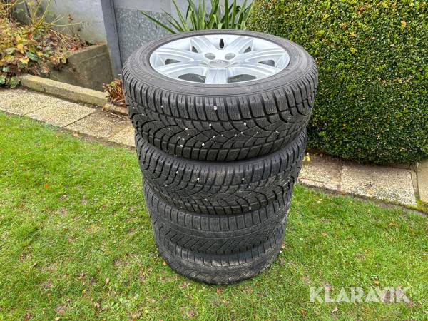 Vinterhjul Continental/Dunlop 205/55R16 4 st med aluminiumfälgar