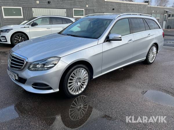 Mercedes-Benz E 220 Bluetec 4MATIC