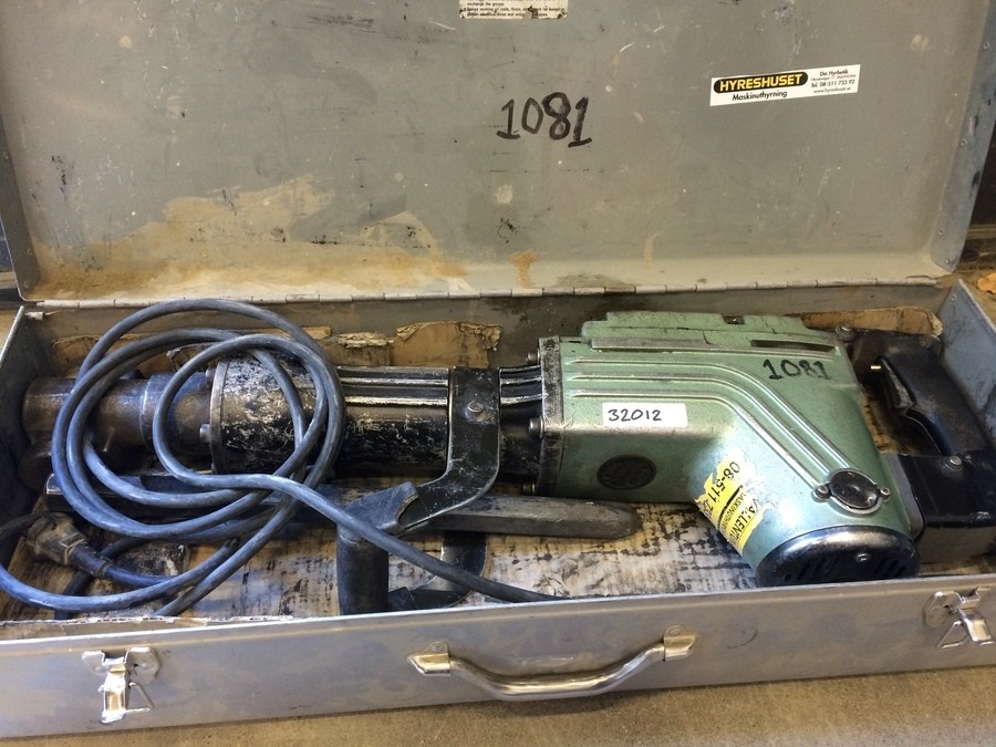 Bilmaskin med mejsel