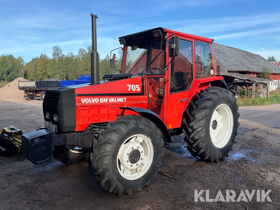 Traktor Volvo BM Valmet 705-4