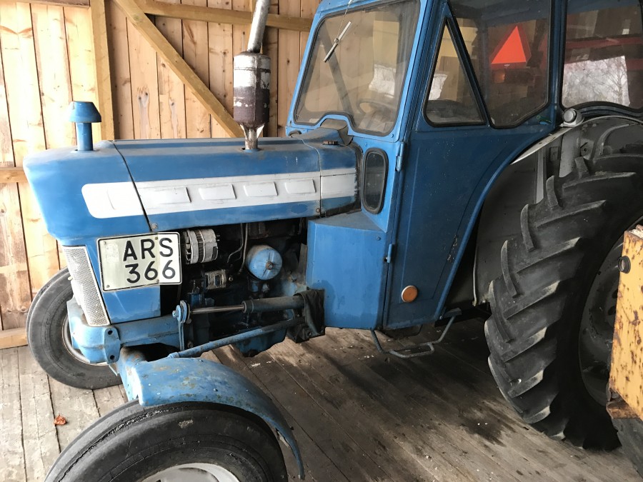 Traktor FORD MAJOR 4000