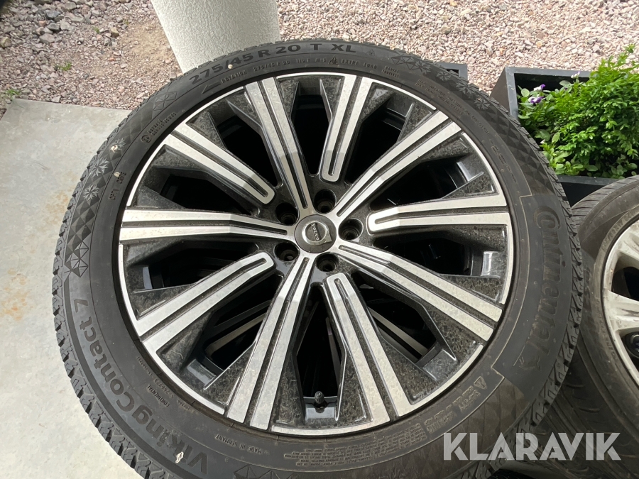 Vinterhjul Continatal 275/45 R20
