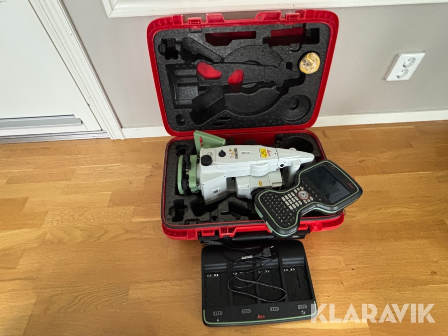 Totalstation Leica TS16 I3” R500 och CS20