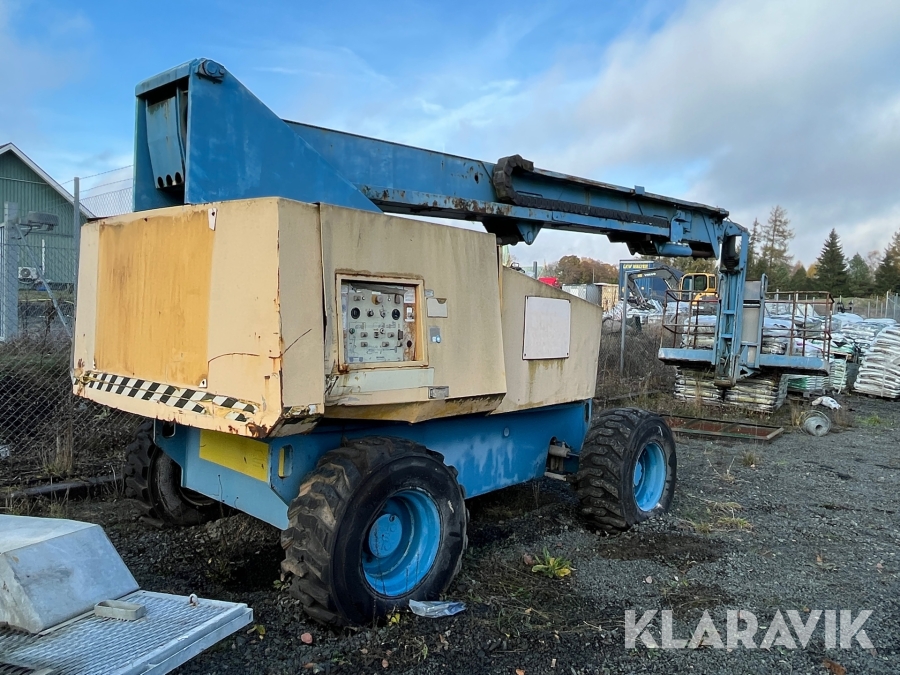 Bomlift SkyJack SJB-66TK