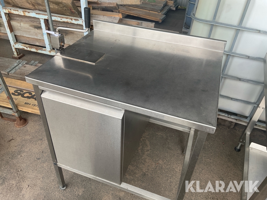 Rostfri bänk med skåp