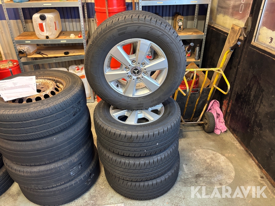 Sommarhjul Mercedes 235/65R16C 4st