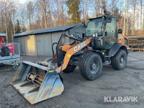 Hjullastare Case 321F med redskap