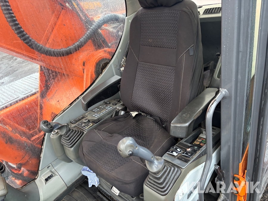 Grävmaskin Doosan DX 300LC-3