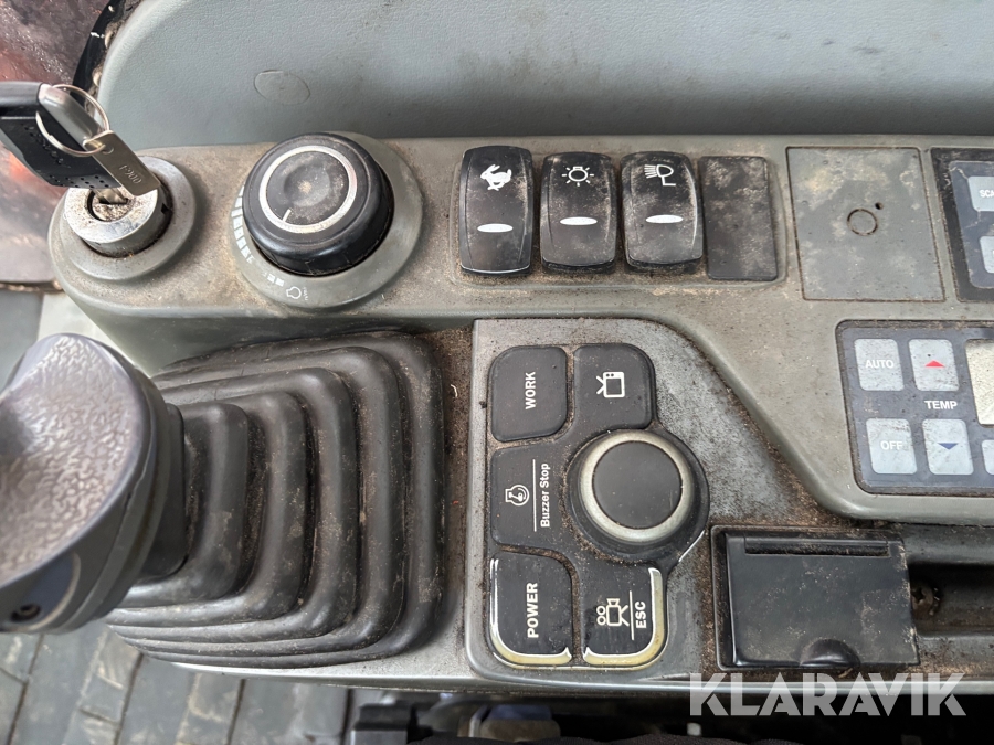 Grävmaskin Doosan DX 300LC-3